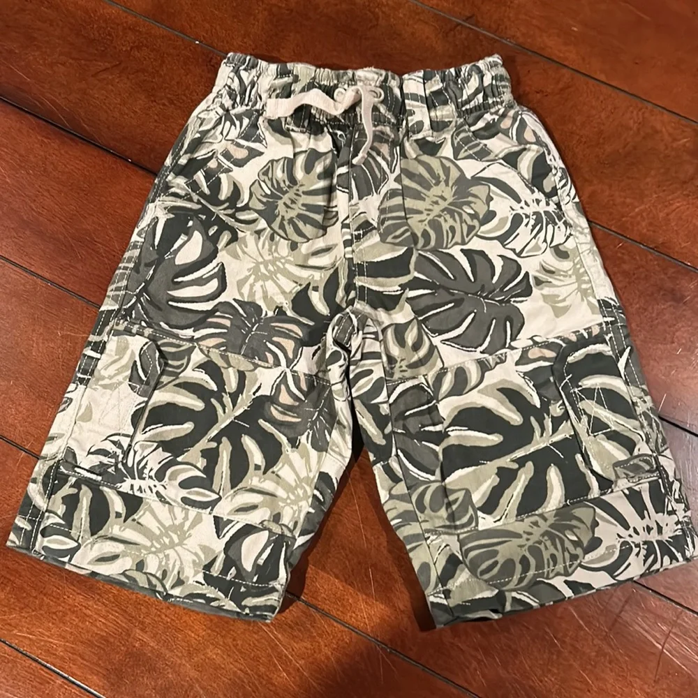 NWT Gymboree Global Surf Canvas Leaf Shorts Size 3
